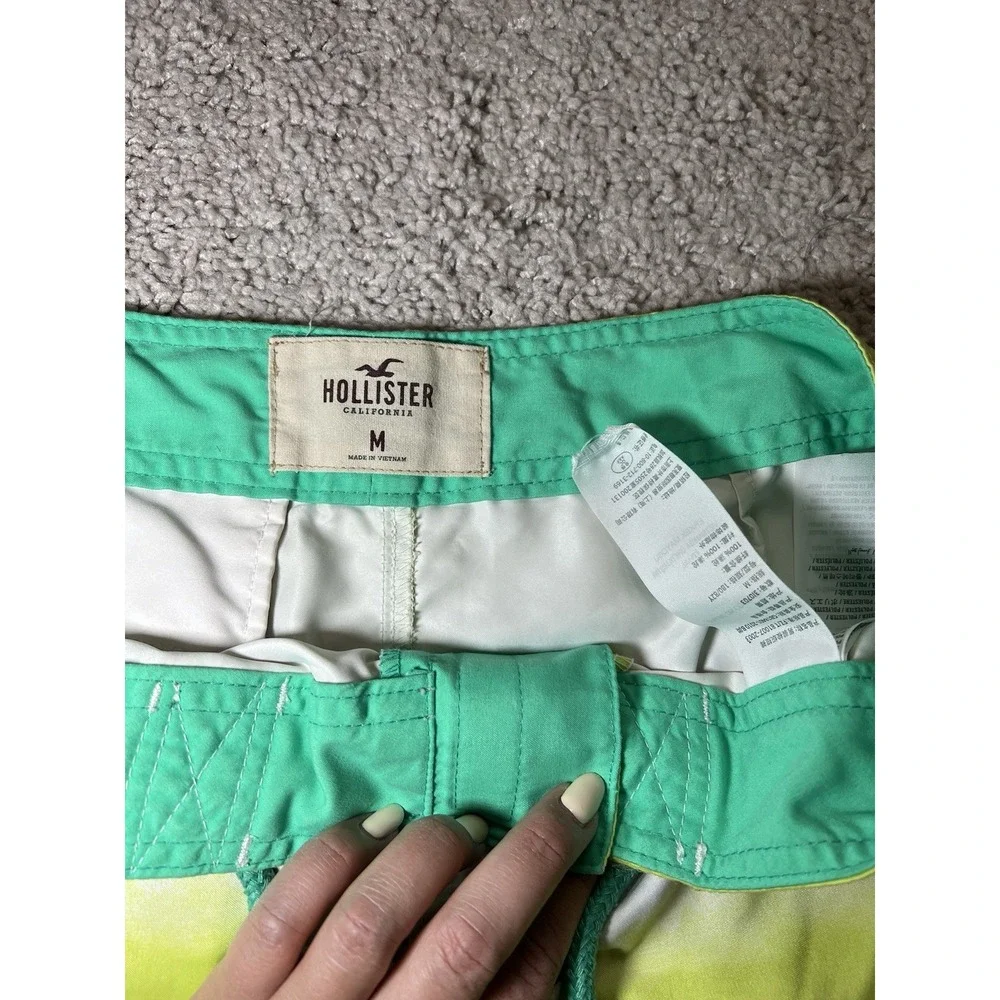 Men's Hollister Swimming Shorts Trunks Size‎ Medium Y2K Summer Surf Beach